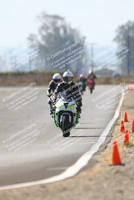 media/Sep-20-2025-TrackDaz (Sat) [[27f0cde673]]/C Group/240pm (Turn 9)/